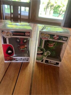 Funko Pop! Deadpool & Slimer Vinyl Figures - Red & Green